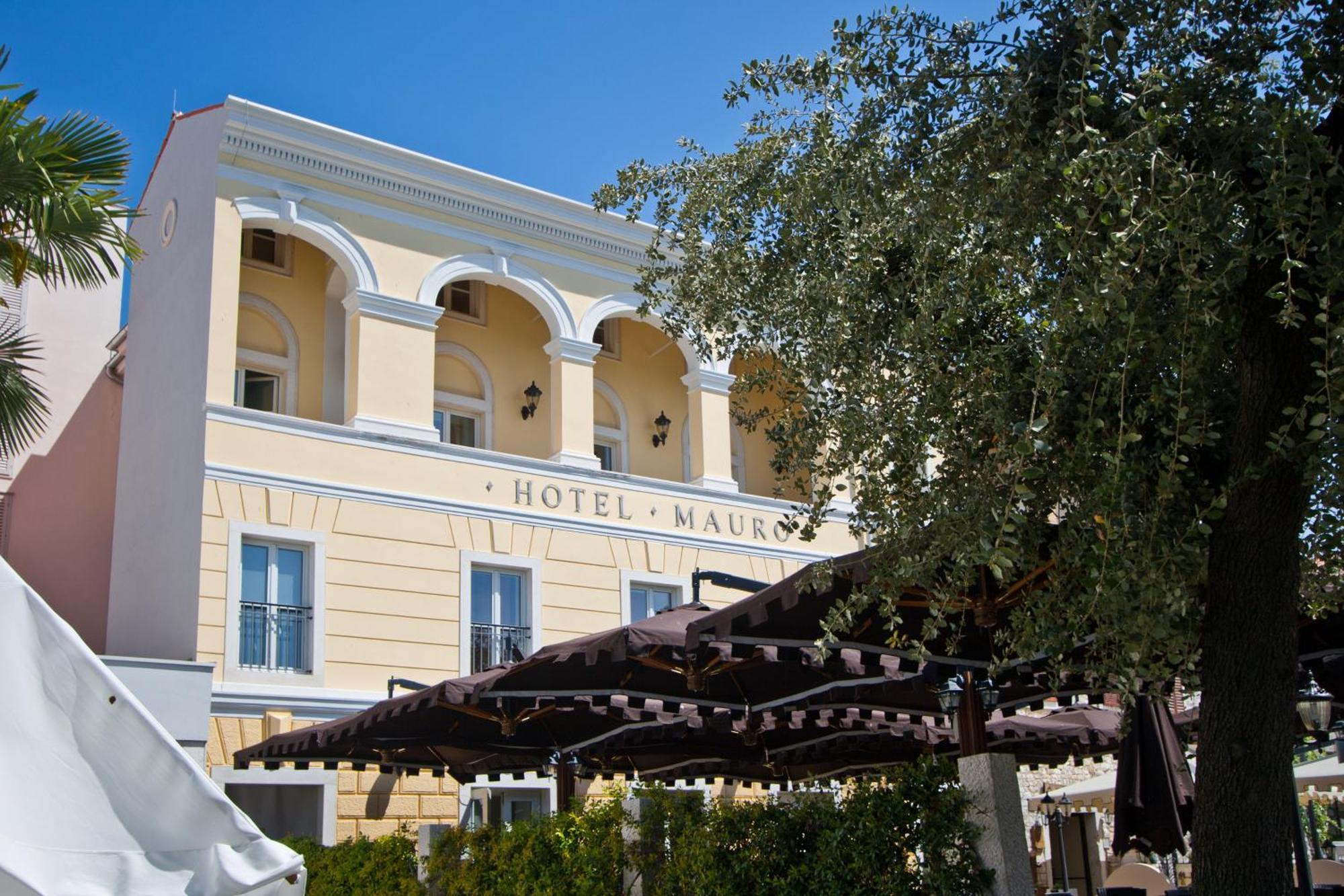 Boutique Hotel Mauro Poreč Buitenkant foto