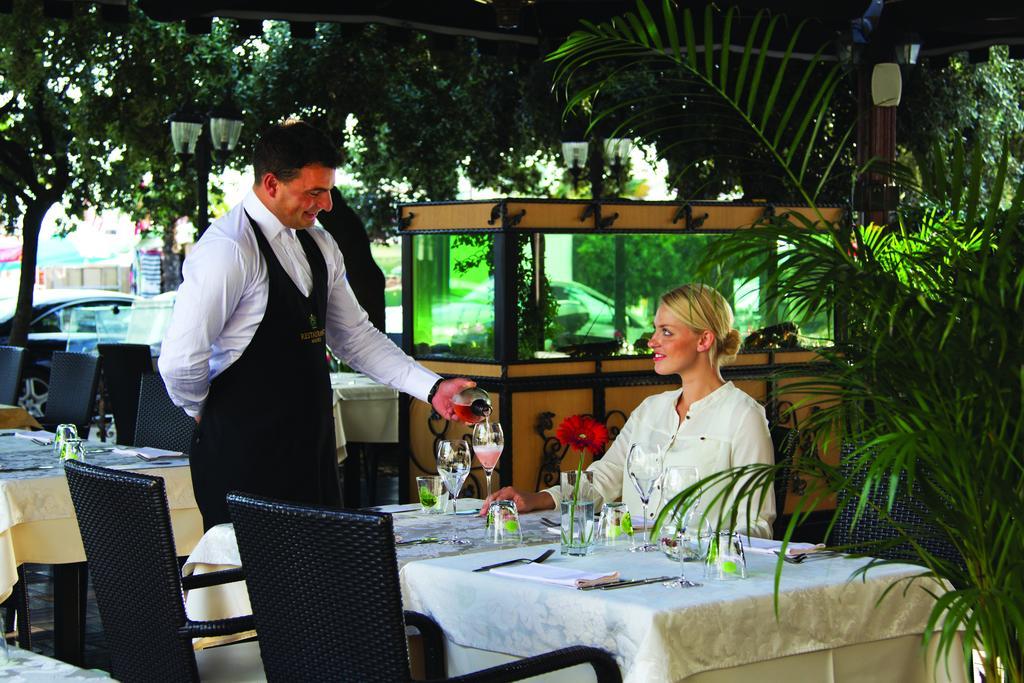 Boutique Hotel Mauro Poreč Buitenkant foto